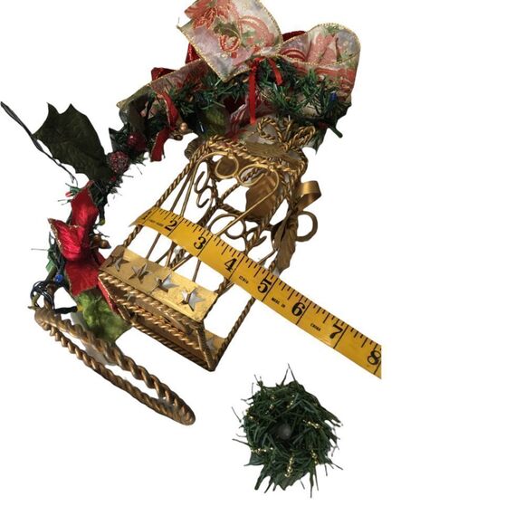 Vintage Lighted Christmas Lantern - Picture 4 of 10